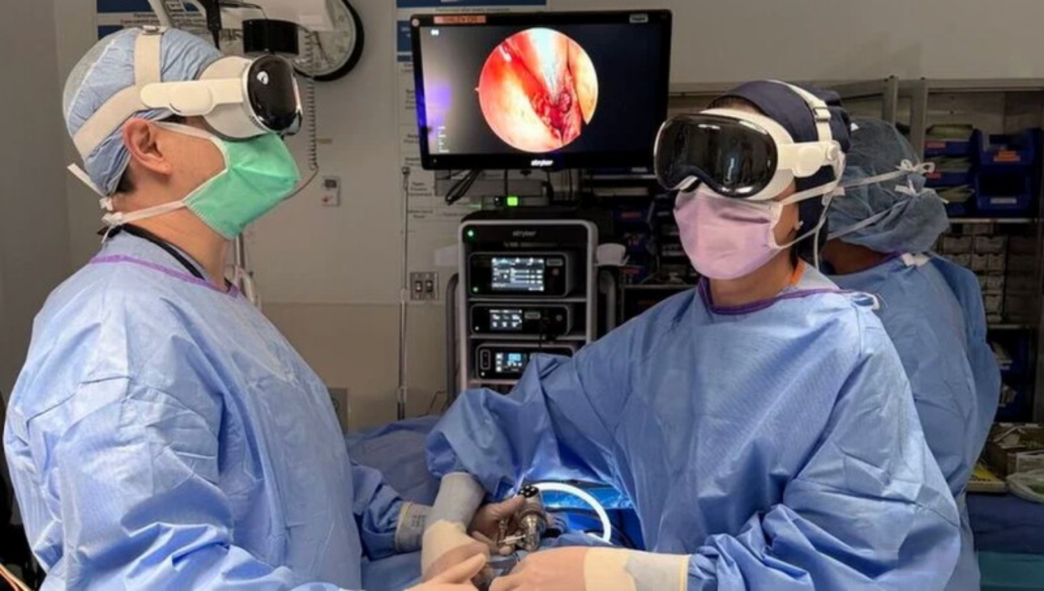 Przełom w branży MR Medical: Vision Pro przyspiesza operację okulistyczną o prawie 19%